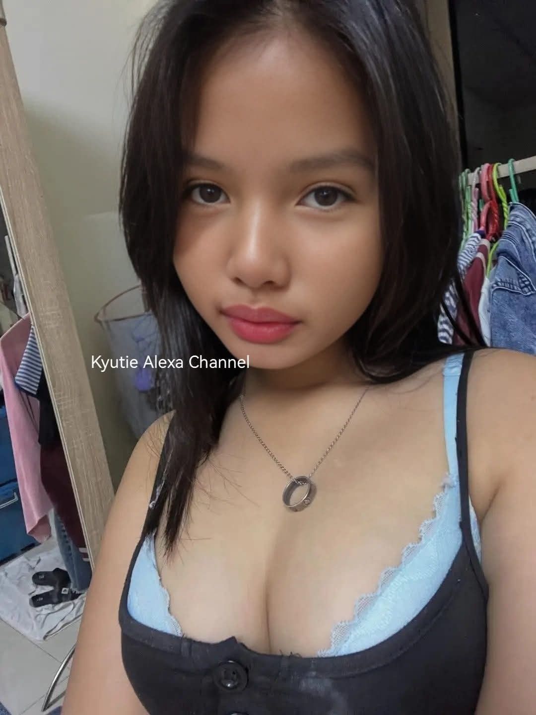 Video Viral Abg Terbaru 2025 Indonesia Bibirmu Menarik Nafasku Tutorial Top Global